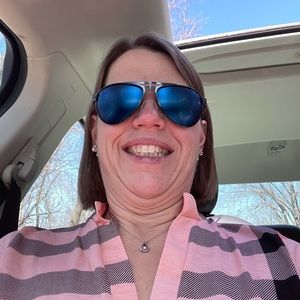 Meet your Posher, Michelle